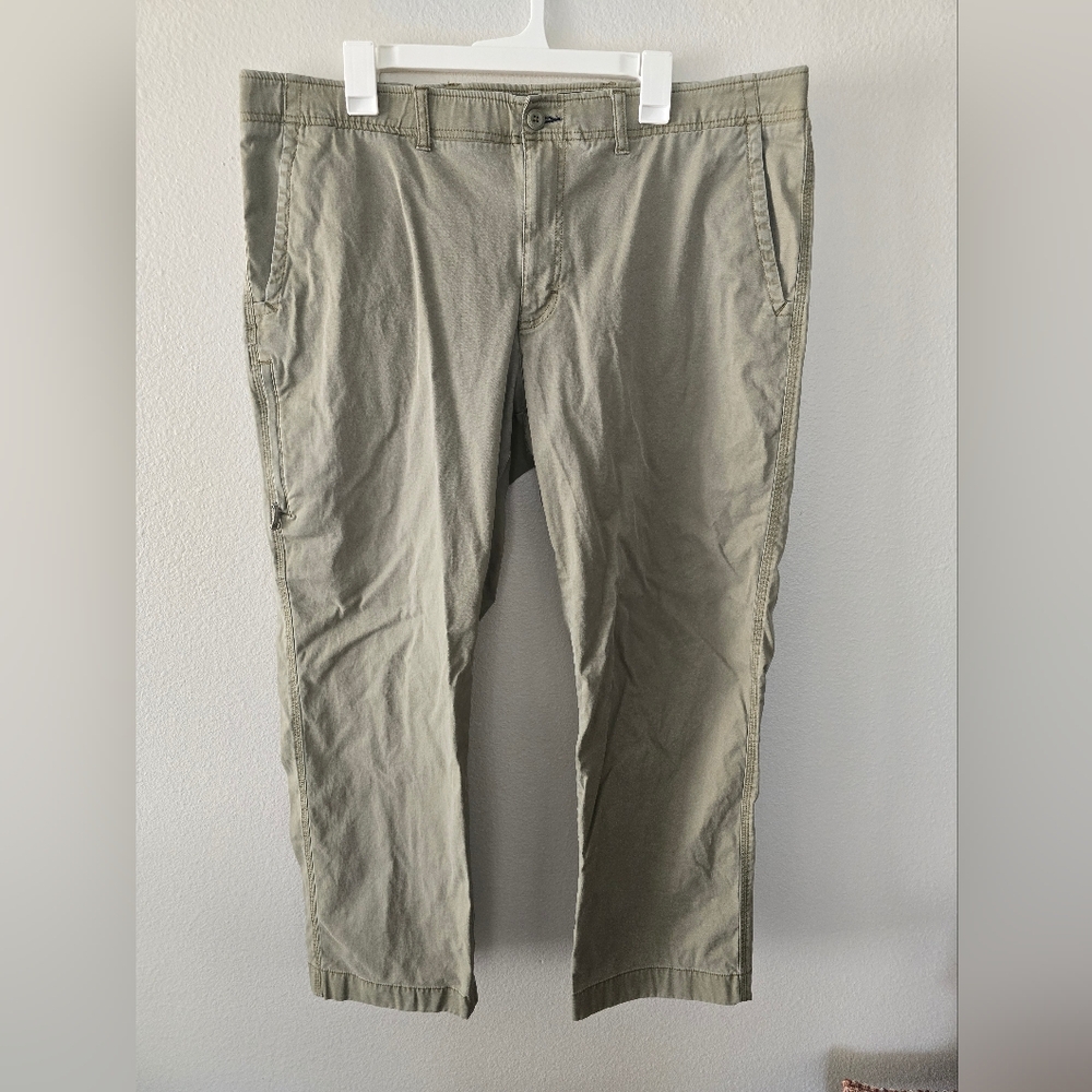 L.L. Bean Classic Fit Pants 40x30